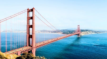 Visite en cours d’exécution du Golden Gate Bridge 10K à San Francisco